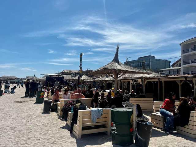 video a inceput demolarea celebrei terase stuf din vama veche 676585f3dc3bf