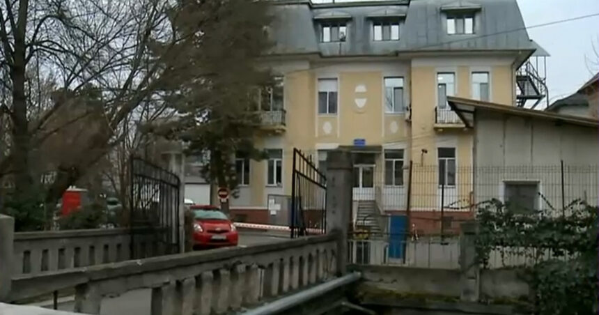 video ancheta la spitalul de copii din cluj napoca dupa ce mama unui bebelus a distribuit online imagini cu gandaci si mizerie in saloane 67600da5e6dec