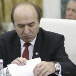 video ce spune un fost judecator constitutional despre sedinta ccr de azi privind turul i al alegerilor prezidentiale 674d9132773ad