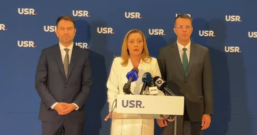 video elena lasconi dupa consultarile cu iohannis am fost sa ii transmitem ca mandatul lui s a incheiat si ca trebuie sa si dea demisia 67682abd4da21