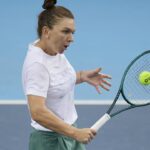 Simona, ce faci? Gafă comică semnată de Halep la World Tennis League 3 video exclusiv simona ce faci gafa comica semnata de halep la world tennis league 67644b23e7afc