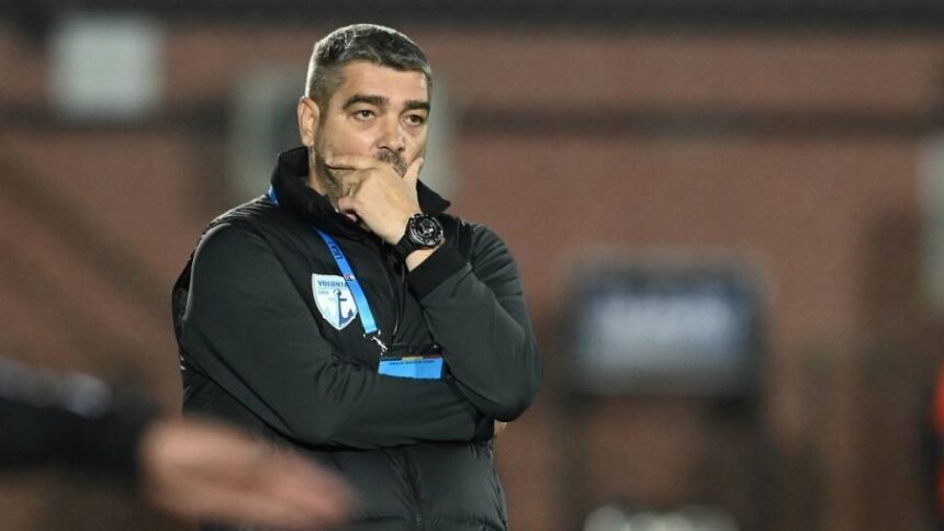 video exclusiv un car de nervi gestul facut de liviu ciobotariu dupa fluierul final al meciului cu fcsb 67560d710e396