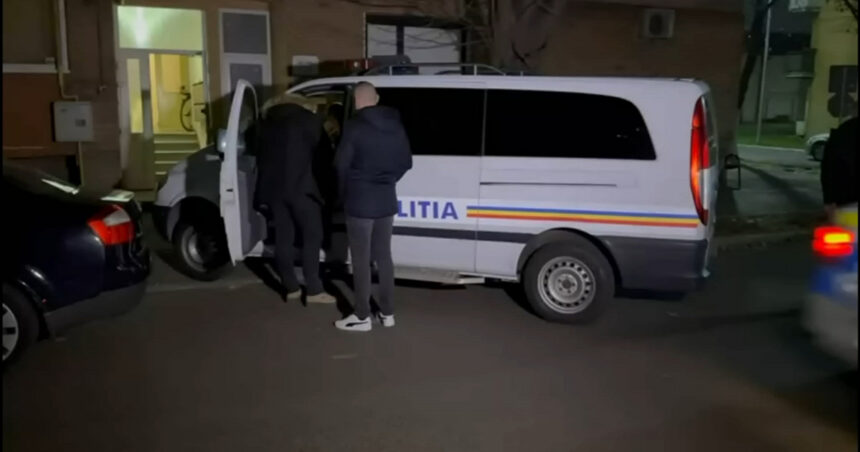 video grenada descoperita de noul proprietar al unui apartament din arad zeci de persoane au fost evacuate din 15 locuinte 6772544967602