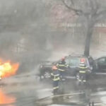 video masina cuprinsa de flacari pe un bulevard circulat din bucuresti incendiul a fost stins intre timp 676ea2b8bc2b2