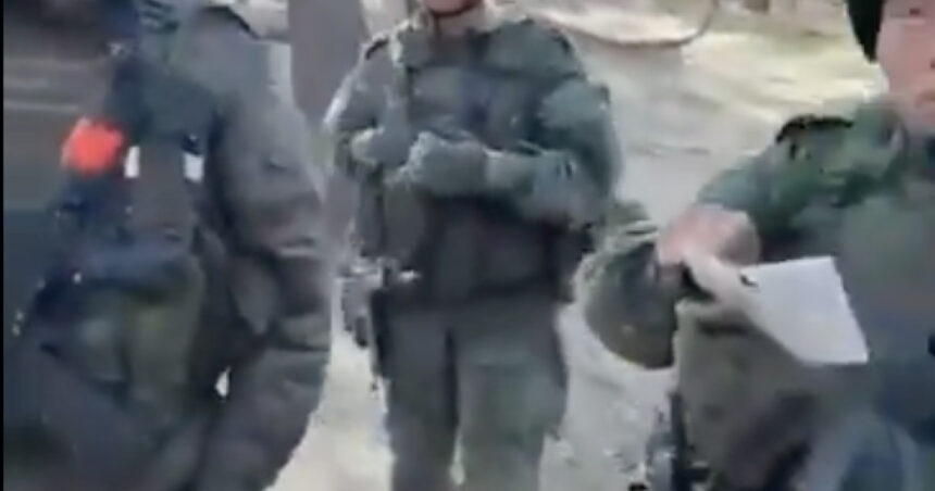 video momentul in care fortele speciale ucrainene resping un atac nord coreean in regiunea kursk mai multi morti si raniti 676455d8ab8e7