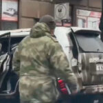 video posibila actiune a serviciilor secrete ucrainene masina fostului sef al coloniei penale olenivka a sarit in aer omorandu l 6756d9b641d35