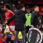 video se intampla si in premier league starul lui manchester united a fost scos de pe teren in minutul 33 huiduit de fani 677315752a887