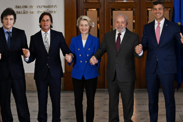 video uniunea europeana si statele mercosur anunta incheierea unui acord comercial la peste 20 de ani de la inceperea negocierilor 6753055989943