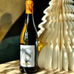 vinul zilei un vin portocaliu de la o crama din dragasani un cupaj inedit de tamaioasa romaneasca feteasca regala si cramposie selectionata o alegere potrivita pentru preparate 67666a279ef38
