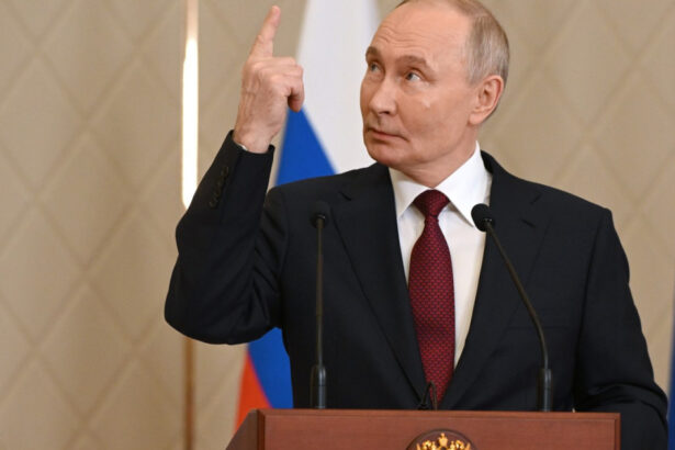 vladimir putin trage un semnal de alarma legat de economia rusa nu e doar o recomandare sau o propunere este un ghid de actiune 675185b0335f6