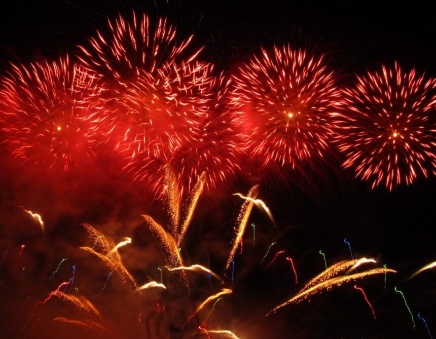 ziarul amprenta va doreste un an nou fabulos la multi ani 677461ad0e4e3