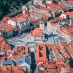 accesul masinilor in zona pietonala a centrului istoric din brasov interzis 679c77b6b1c65