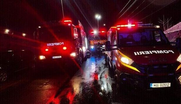 accident rutier pe dn 22c langa mircea voda un autoturism si un tir s au ciocnit sunt doua victime 6786a203efdc6