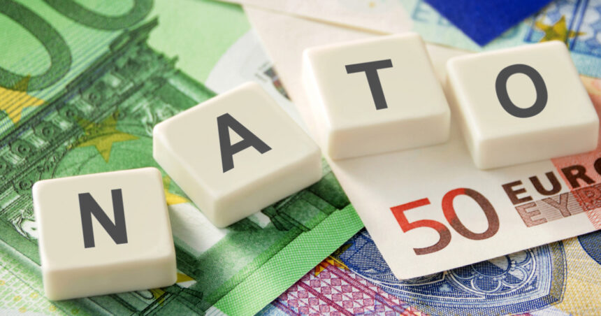 analiza nato nu va sustine obiectivul lui trump privind cheltuielile de aparare dar va face totusi o modificare spun oficiali si analisti 6781109fc30e7