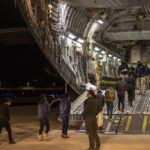 analiza reuters expulzarea migrantilor cu aeronave militare americane costa probabil mai mult decat un bilet la clasa intai 679b794005044
