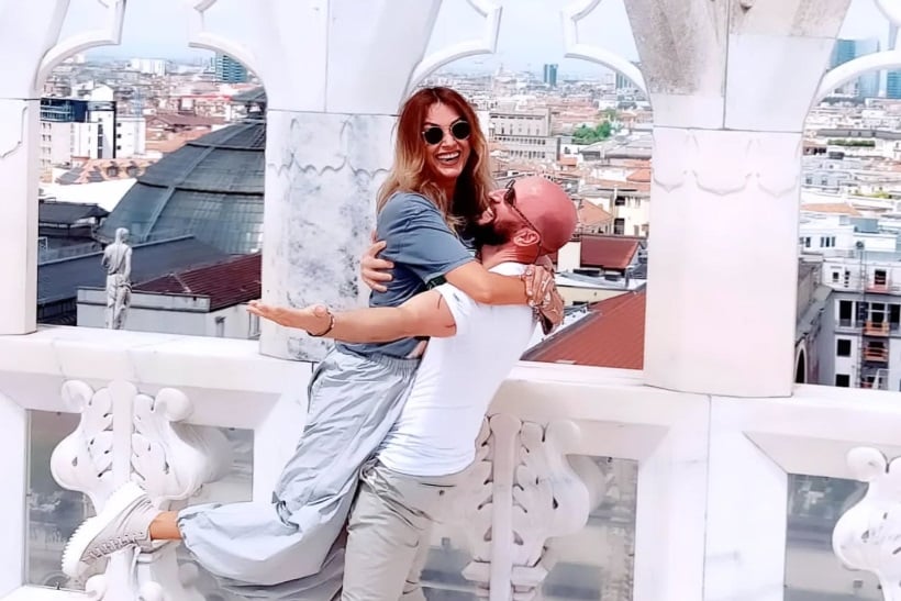 anca turcasiu si iubitul ei au plecat din romania pentru doua luni unde se afla acum cu doar noua kilograme de bagaj de persoana 67790e157a1f9