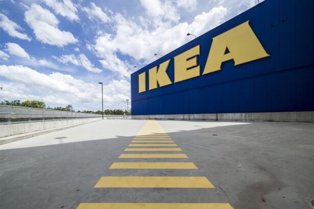 angajat al ikea din bucuresti acuzat ca a inselat compania 679c9ee5ab09f