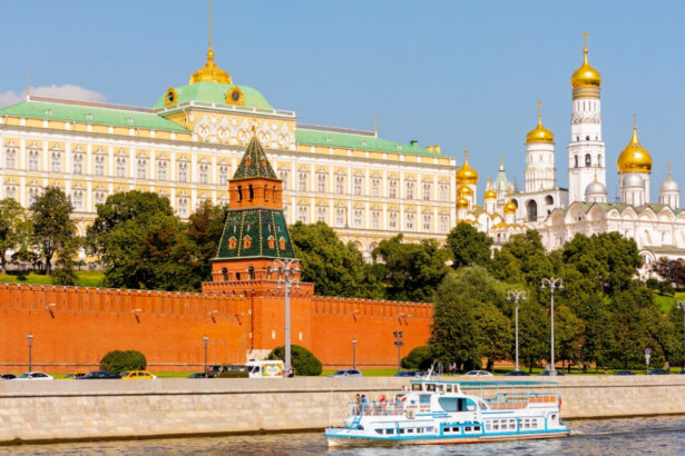 avertisment al economistilor pro kremlin economia rusiei se asteapta la un val de falimente in acest an 67977e549a004