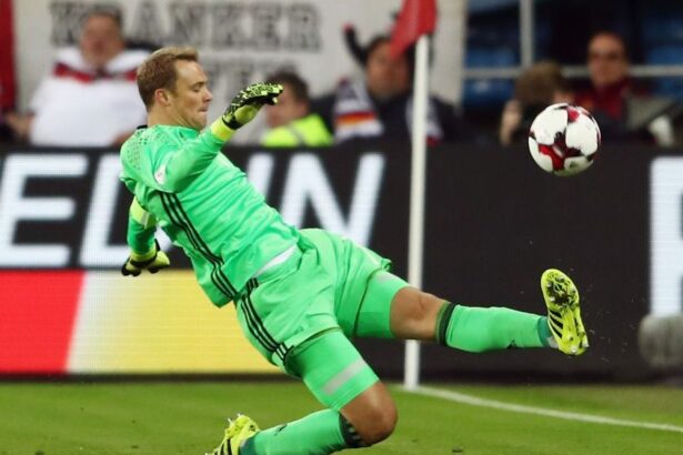 bayern munchen i a gasit inlocuitor lui manuel neuer pustiul minune transferat de bavarezi 6797a0a083fcf