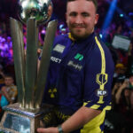 britanicul luke littler a devenit cel mai tanar campion mondial la darts din istorie 677d097fb6c43