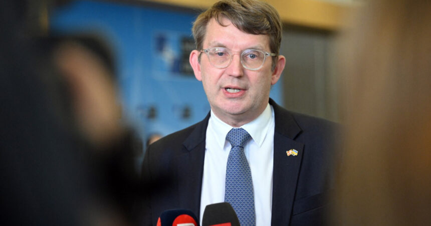 cati bani va aloca danemarca pentru securitatea arcticii si a atlanticului de nord in timp ce trump vrea sa cumpere groenlanda 6797f5d090ab9