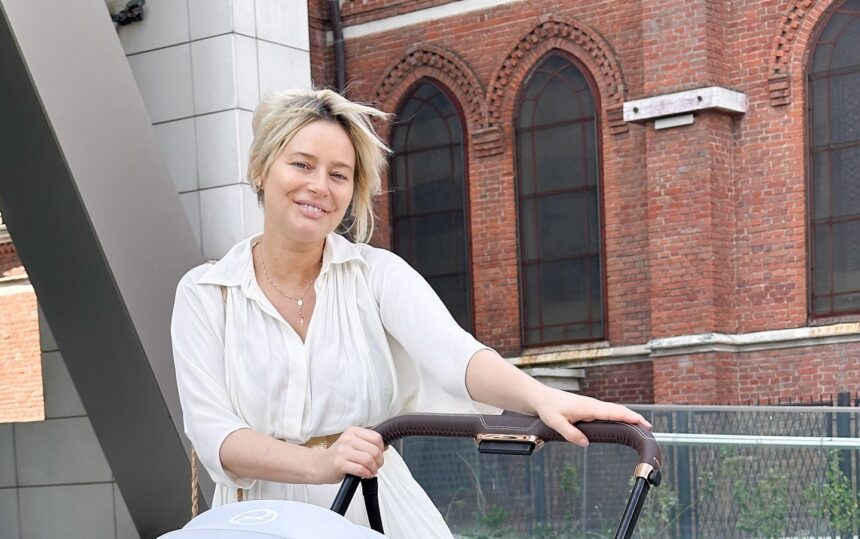 ce nu ii lipseste laurei cosoi din bagaj atunci cand pleaca in vacanta cu cei patru copii am fost des intrebata cum am curajul 678e503a65eb9