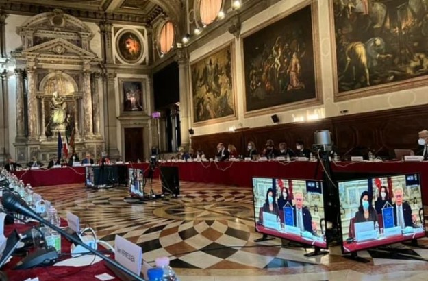 comisia de la venetia deloc bucuroasa de anularea alegerilor din romania e nevoie de dovezi solide neclasificate 679764133c06f