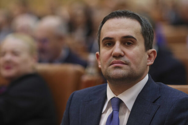 concedieri anuntate la camera deputatilor serban din 1600 de angajati ar urma sa plece cel putin 200 679143dd5892c