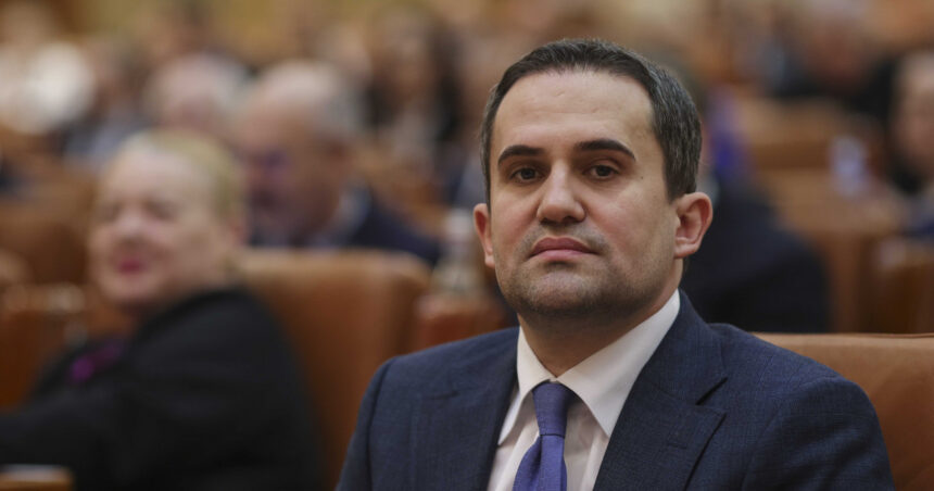 concedieri anuntate la camera deputatilor serban din 1600 de angajati ar urma sa plece cel putin 200 679143dd5892c