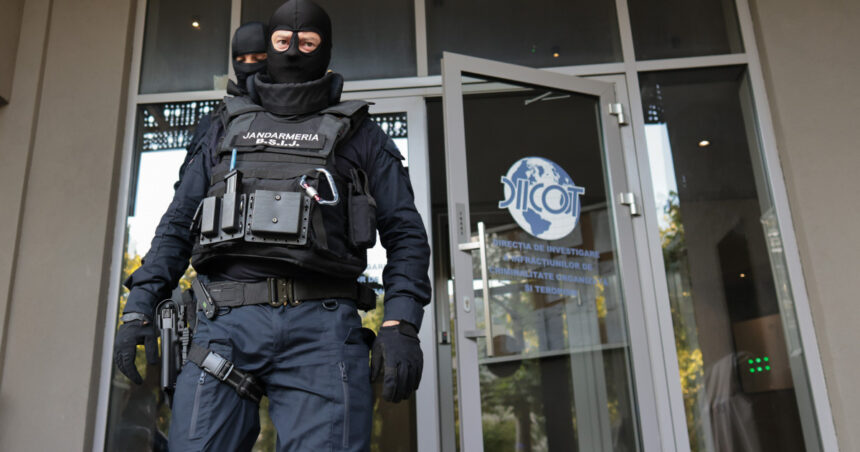 condamnat de cinci ori la inchisoare cazul unui barbat din bucuresti care se da anchetator si cere bani pentru informatii din dosare 677d3f4f39912