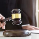 condamnat in trecut pentru proxenetism acum cere sa fie reabilitat pentru a avea din nou cazierul curat 6786e345bb5e0