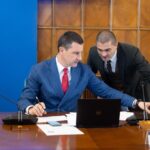 confirmare ministrul finantelor anunta bugetul administratiei prezidentiale scade cu 10 cel al senatului cu 5 si al camerei cu 9 educatia va avea cu 10 mai mult transporturile un plus de 20 sanat 67991a5bded7e