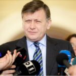 crin antonescu se duce in sedinta coalitiei ca sa vada cum arata bugetul de stat 679a0e401e422