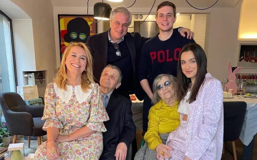 cum a aparut imbracat tatal andreei esca la restaurant chiar si prezentatoarea a fost uimita rupe pe fashion 678d0d1f1c807