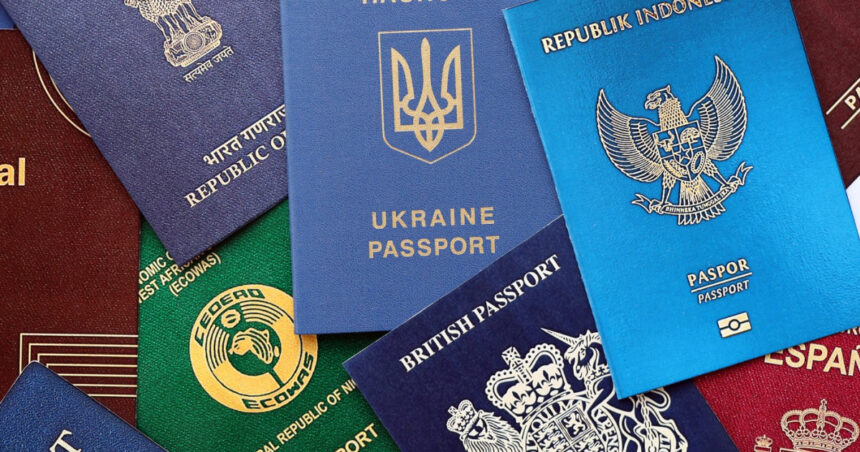 de ce avem pasapoarte povestea documentului de calatorie creat dupa incheierea primului razboi mondial 677a24b4166ab