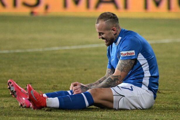 denis alibec si a aflat pedeapsa dupa gestul care i a provocat o criza de nervi lui hagi 6791100902968
