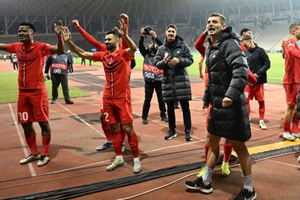 detaliul remarcat de sud africani dupa ce fcsb a invins o pe qarabag ce au scris despre siyabonga ngezana 6793509d707c8
