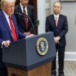 donald trump si directorii openai softbank si oracle au anuntat un proiect de 500 de miliarde de dolari pentru infrastructura ai 6790a06f34f94