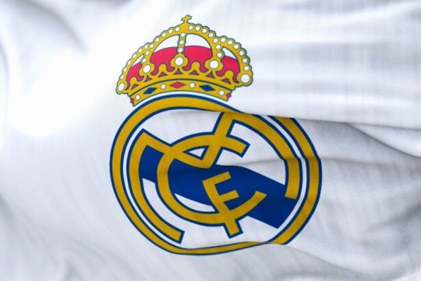 dorit insistent de real madrid fotbalistul de 50 000 000e semneaza cu un alt club 678f90fc2e6b6
