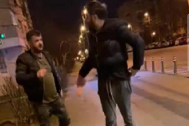 dupa ce a fost batut cu vibratorul de sarafu stila daniel rafte si a retras plangerea iar acum trebuie sa achite cheltuieli de judecata 677b13df09dc5