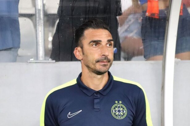 elias charalambous declaratie in forta inainte de fcsb manchester united 679a4ab5551b2