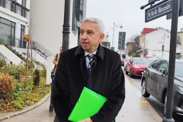 emotii pentru dan diaconescu la judecatoria constanta fostul patron otv crede ca va fi achitat 677b85c8b52bf