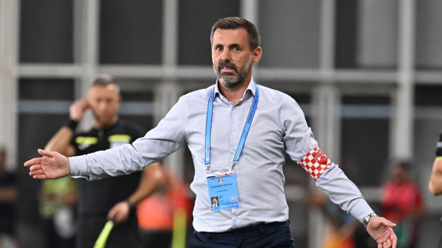 exclusiv dureri de cap cu portarii pentru zeljko kopic ce se intampla cu goalkeeper ii lui dinamo 6778071294ed4