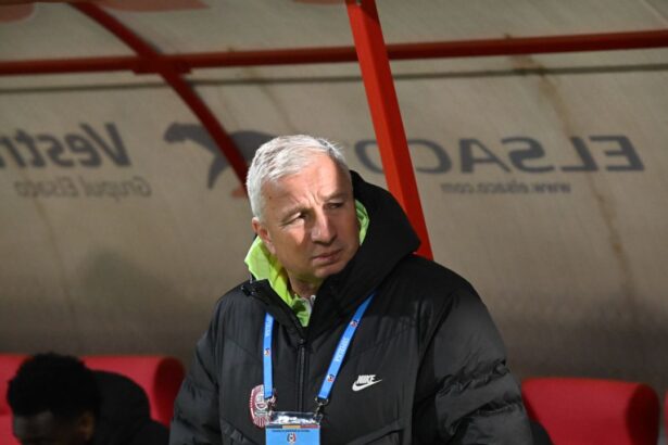 exclusiv nelutu varga i a decis soarta lui dan petrescu dupa ce fanii lui cfr cluj i au cerut demisia 6799fd56aaf8c