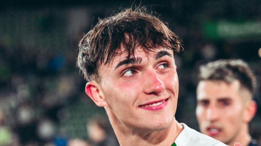 exclusiv printul albert cine este fotbalistul roman de 16 ani care a debutat in segunda si lupta pentru promovarea directa in la liga o coincidenta e 6798ac863eaac