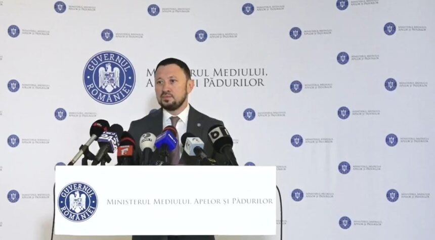 fechet mediu s a dus peste directorul romsilva dupa ce a aflat ca are salariu 44 000 lei este disproportionat de mare video 679a38a61e289