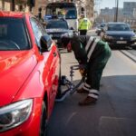 foto ampla ridicare de masini intr un sector al capitalei 67992c0719494