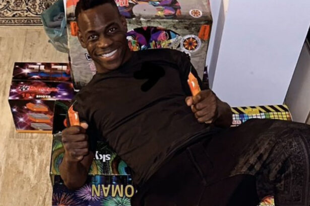 foto balotelli nu se lasa de anul nou la 13 ani dupa ce si a incendiat casa cu artificii a pregatit cantitati impresionante 6776e239d67ac