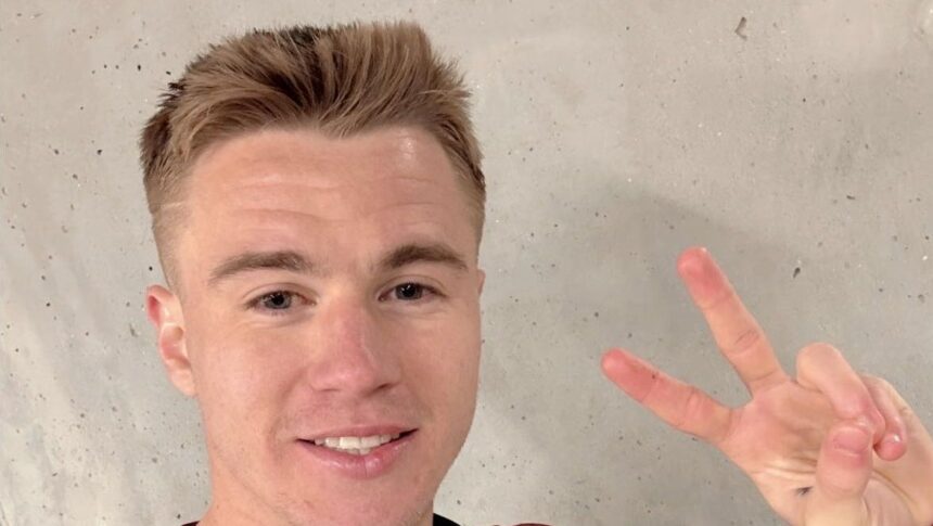 foto claudiu petrila si a facut un selfie dupa rapid poli iasi prima dubla din cariera 678f6db0e4e4a