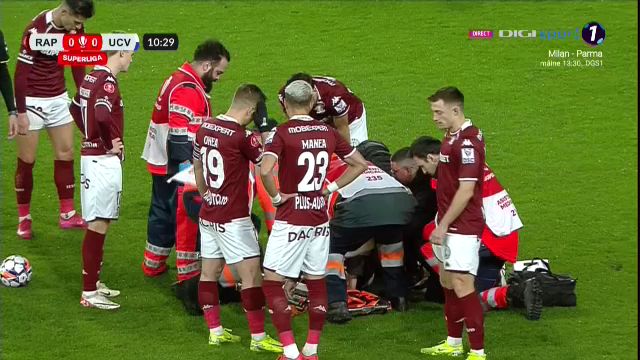 foto giulestiul a amutit a fost scos cu targa din rapid craiova si inlocuit de urgenta 67952ebbd2c1f